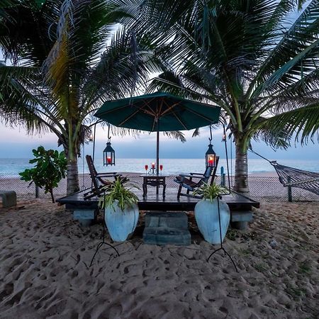 The Max Wadiya Hotel Ambalangoda  Exterior photo