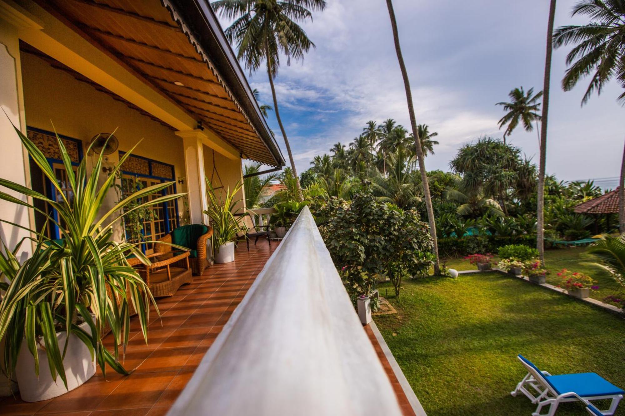 The Max Wadiya Hotel Ambalangoda  Exterior photo